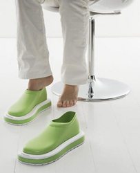dustmate-vacuum-shoes.jpg